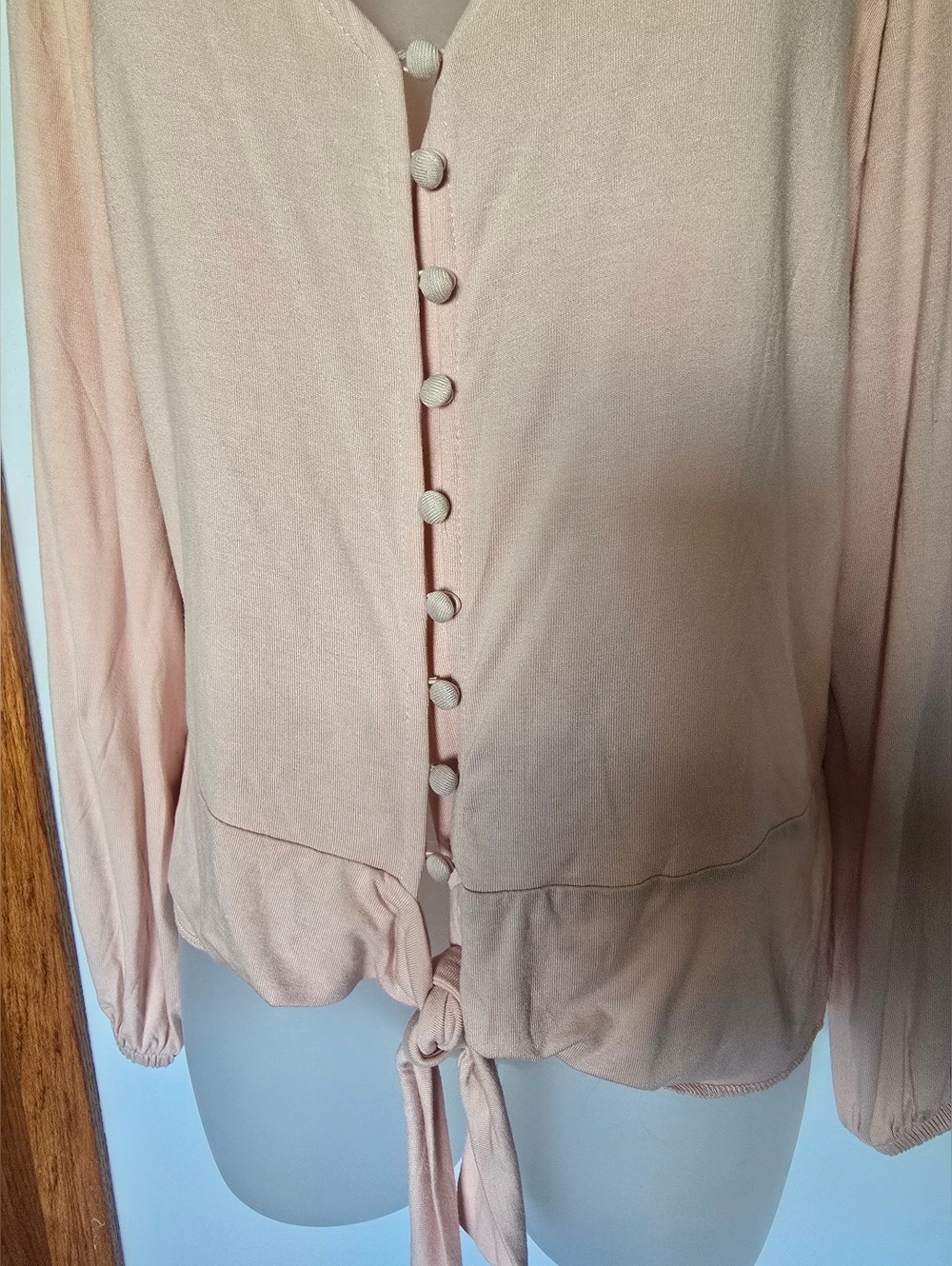 NWOT VENUS Light pink long-sleeved top Button Down Tie Front Womans Small - Picture 3 of 11